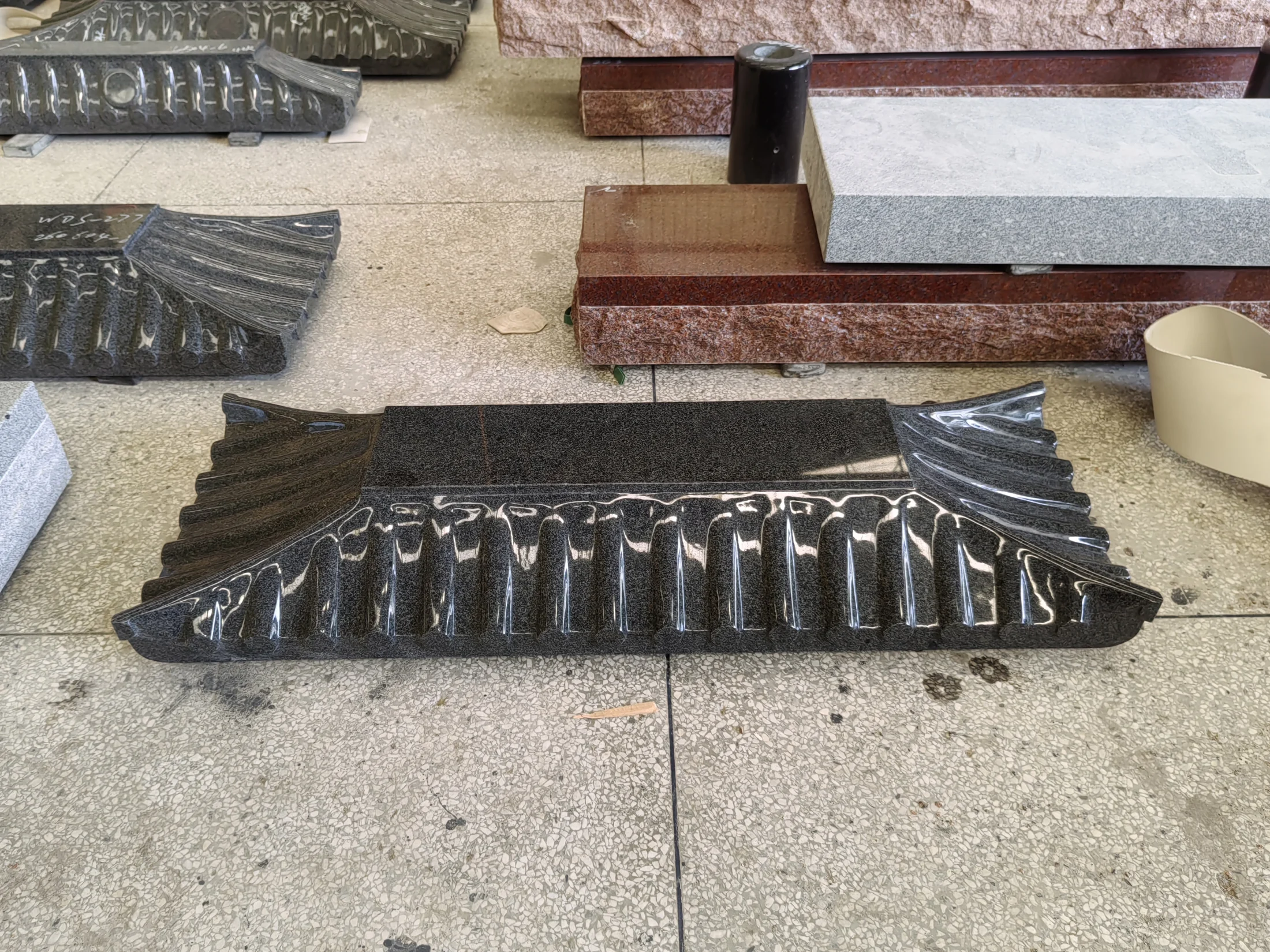 MONUMENT DESIGN & SPECIFICATIONS