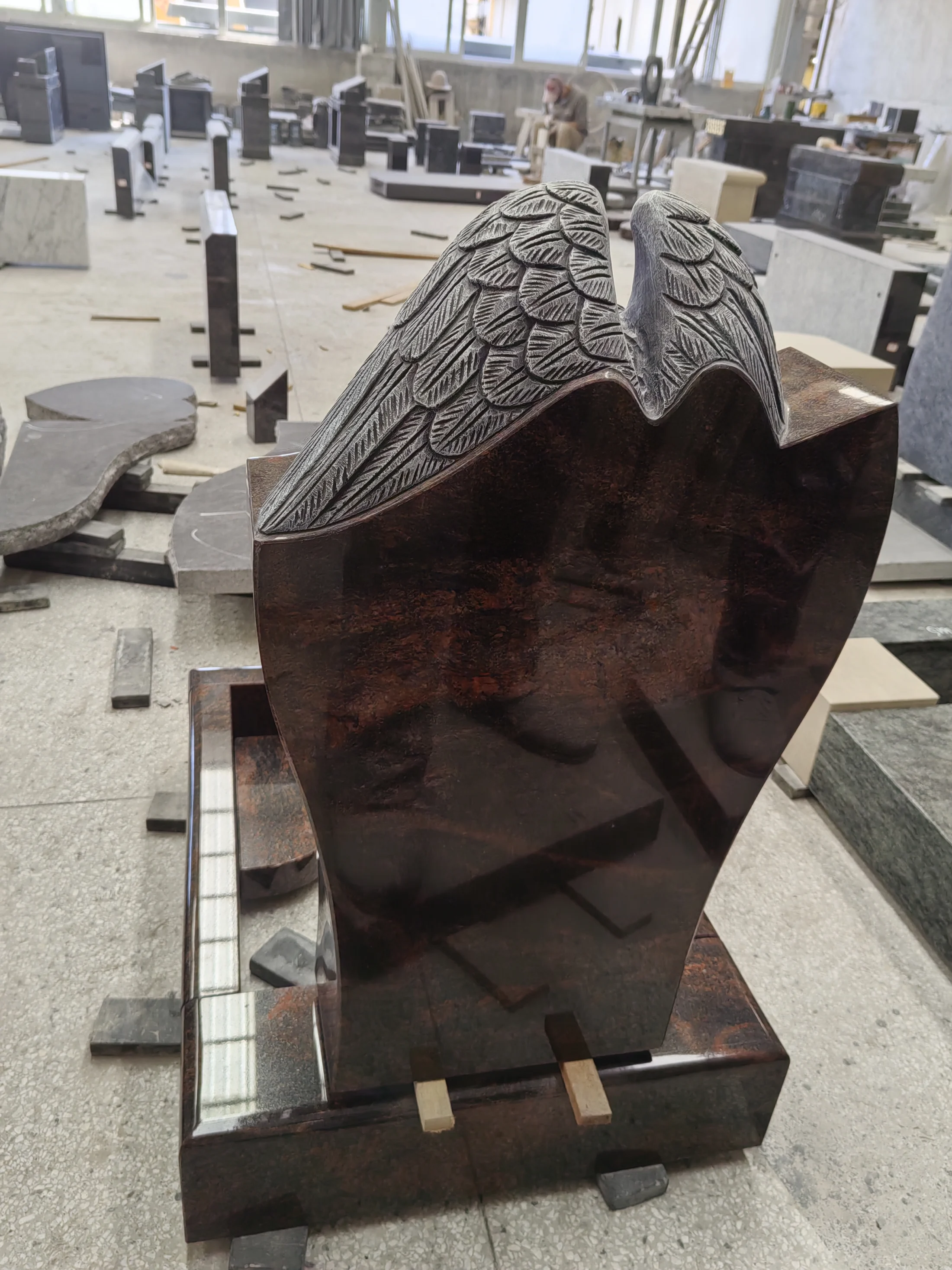Fine Carving Preserves Lifelong Tenderness